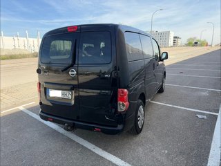 Nissan NV200 2012