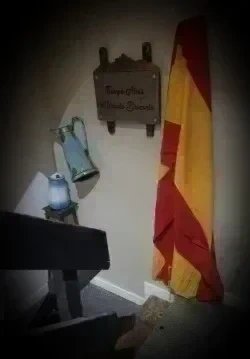 Bandera antigua de balcón