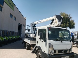 Nissan Cabstar 2018