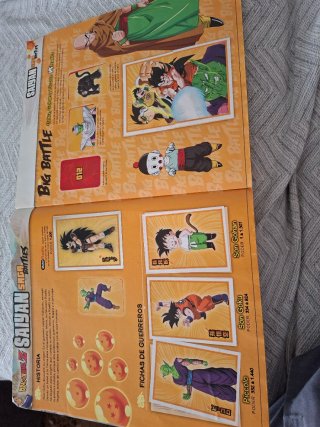 Álbum Dragon Ball Z y 2 cómics