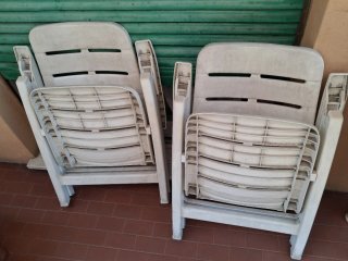 Coppia sdraio vintage da balcone robuste