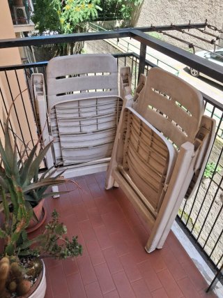 Coppia sdraio vintage da balcone robuste