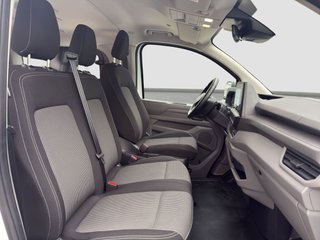 Volkswagen Caravelle automática 2025