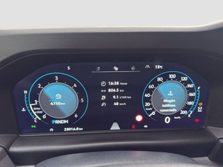 Volkswagen Caravelle automática 2025