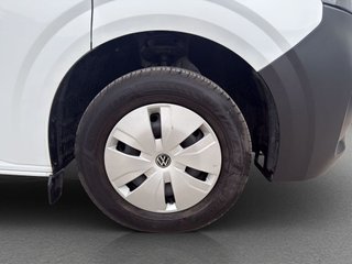 Volkswagen Caravelle automática 2025