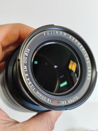 Fujifilm XF 18-55mm f2.8-4 R LM OIS con fallo