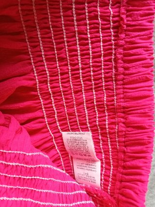 Pantalón corto rosa talla L
