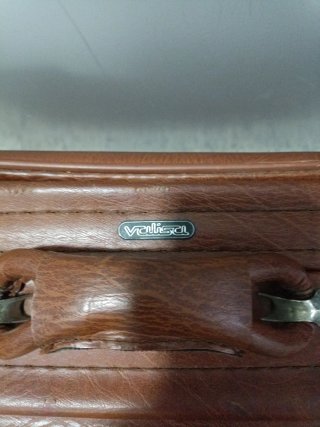 Maleta de cuero vintage