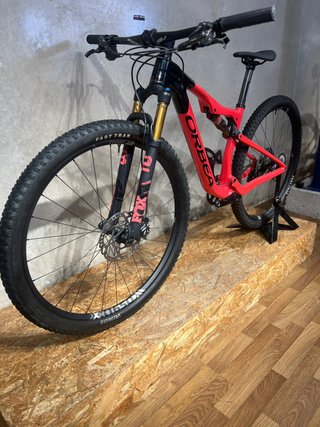 Orbea Oiz M10 2022 / Talla S / 29"