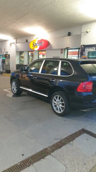 Porsche Cayenne 2005