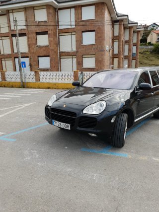 Porsche Cayenne 2005