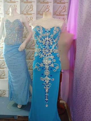 Vestido de fiesta Luss Barahona azul y plata