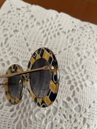 Occhiali da sole Gucci rotondi fantasia