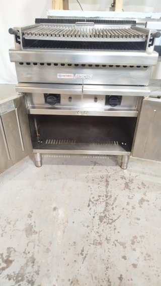 Barbacoa industrial Hostelería Piedra Volcánica