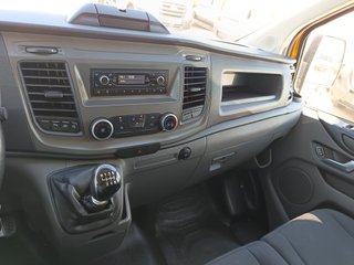 Ford Transit Custom HIBRYD FURGON TALLER 130CV