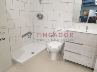 Local comercial en venta en Can Vidalet en Esplugues de Llobregat