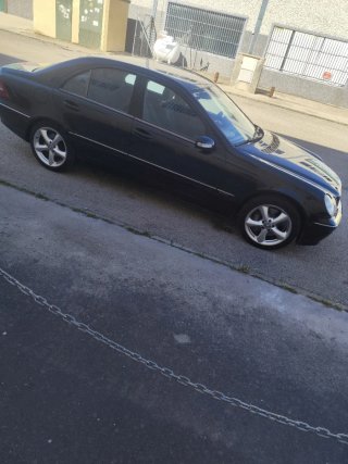 Mercedes-Benz Clase C 2003