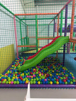 Parque de bolas infantil