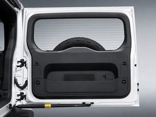 Yudo 6 2.0 L Adventurer 4WD 122 kW (166 CV)