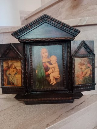 Tríptico religioso madera 40x27