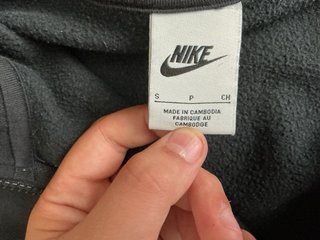 Nike Sportswear Club Fleece Negra con Cremallera