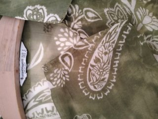 Kimono estampado verde y blanco