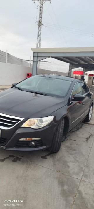 Volkswagen Passat CC 2009