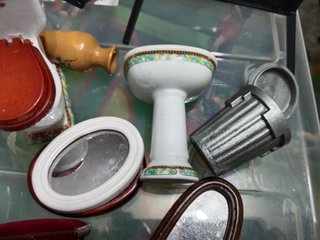 Set mobili e accessori per casa delle bambole