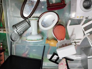 Set mobili e accessori per casa delle bambole