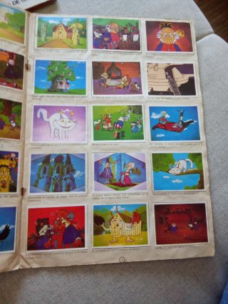 Álbum Cromos Dr. Snuggles 1982