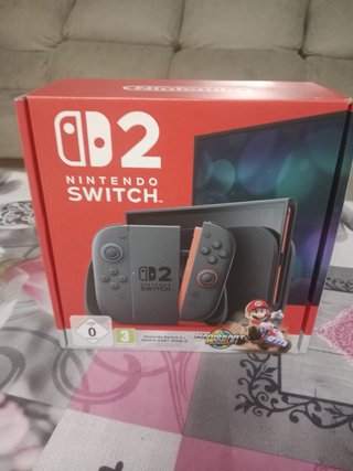 Nintendo Switch + Mario Kart 8 Deluxe