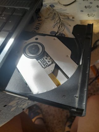 Ordenador portátil Acer Aspire 5735