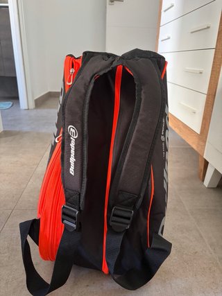 Paletero Bullpadel Negro y Naranja