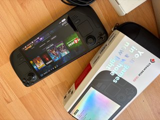 Steam Deck OLED 512GB + Scatola + Caricatore