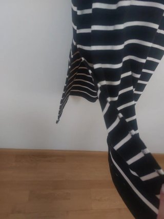 Vestido de rayas negro y blanco