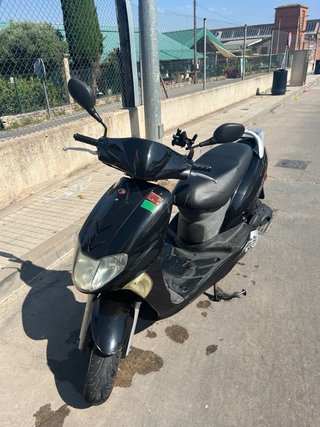 KYMCO Vitality 50cc Negra