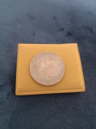 Medalla Reyes Católicos V Centenario