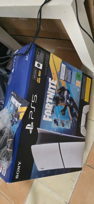 Consola PS5, Monitor Gaming y Cascos