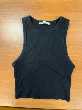 Top negro Zara Talla S