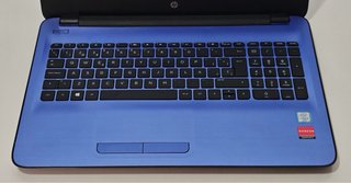 Portátil pc HP - i3, 12GB RAM, 128GB SSD, R5 M330