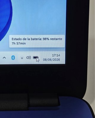 Portátil pc HP - i3, 12GB RAM, 128GB SSD, R5 M330