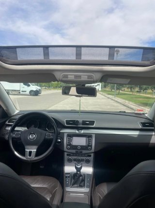 Volkswagen Passat 2012