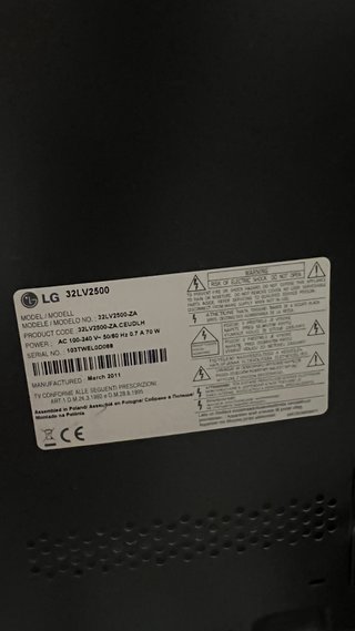 TV LG 32" + Barra de Sonido LG 100W + Chromecast