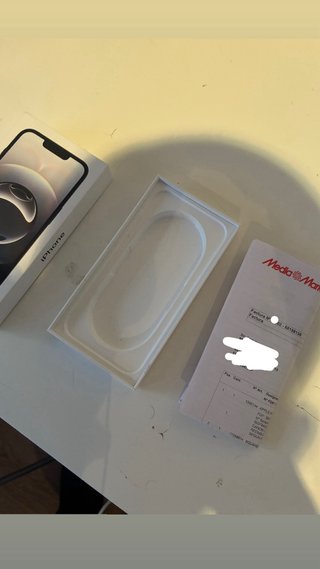 iPhone 16e 256GB