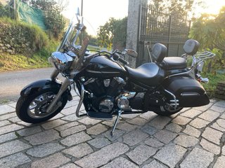 Yamaha XVS 1300 Midnight Star Negra