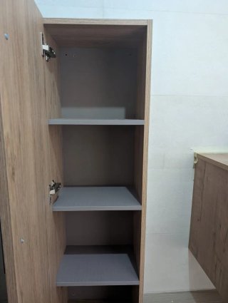 Mueble de baño de madera