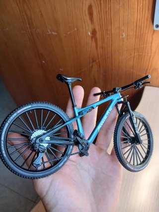 Réplica Bicicleta MTB Metálica Miniatura Colección