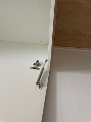 Baúl de madera blanco hecho a mano