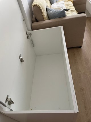 Baúl de madera blanco hecho a mano