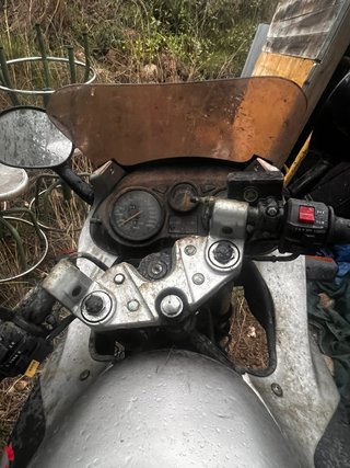 Cambia moto de trial Kawa ZZR 600,Suzuki GSX750F